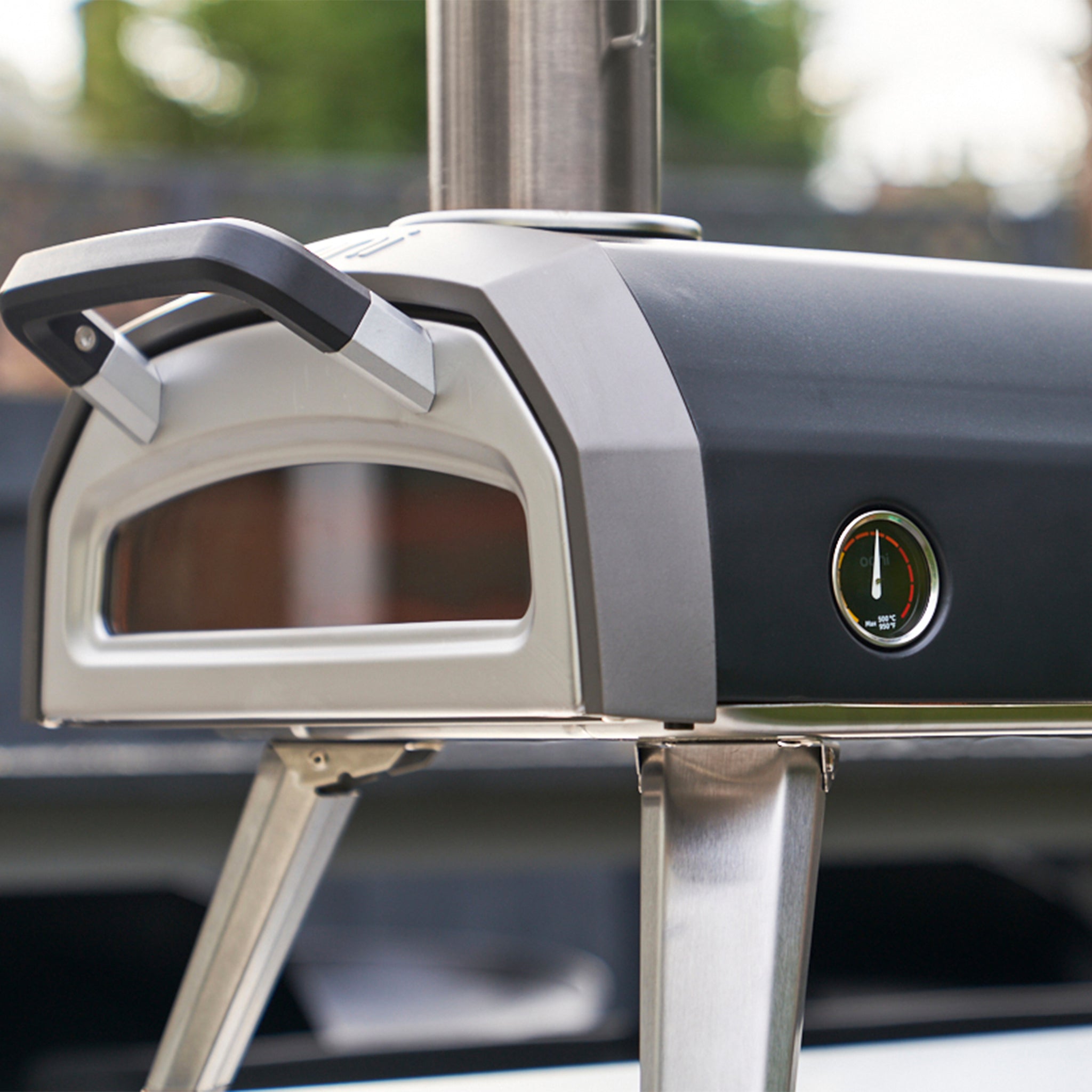 Ooni Karu 2 Multi-Fuel Pizza Oven- 2nd Generation